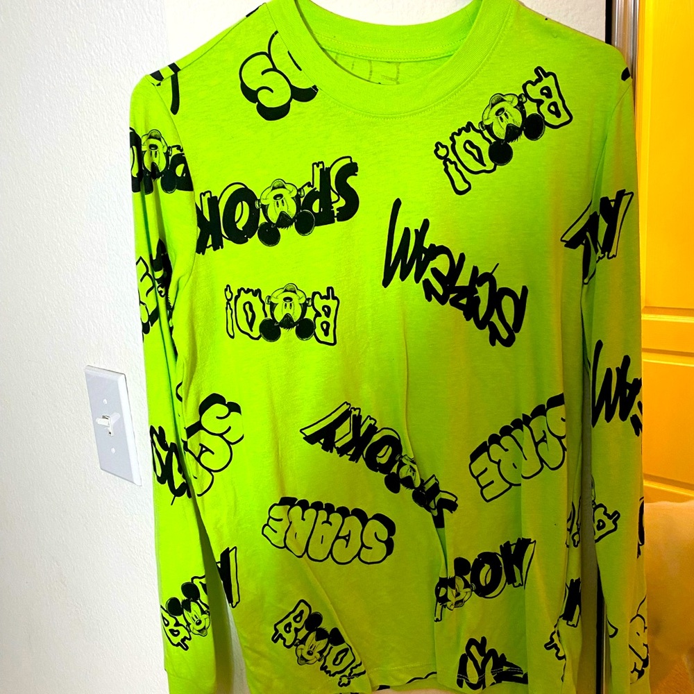 Brand new Spooky long sleeve  Mickey shirt